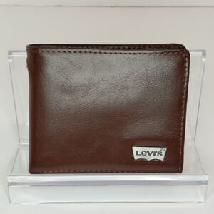 Levi's Men's Wallet